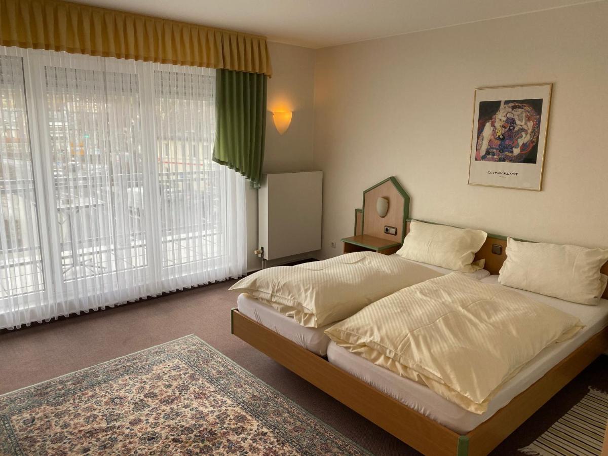 Hotel Garni Am Brunnenplatz 게롤슈타인 외부 사진