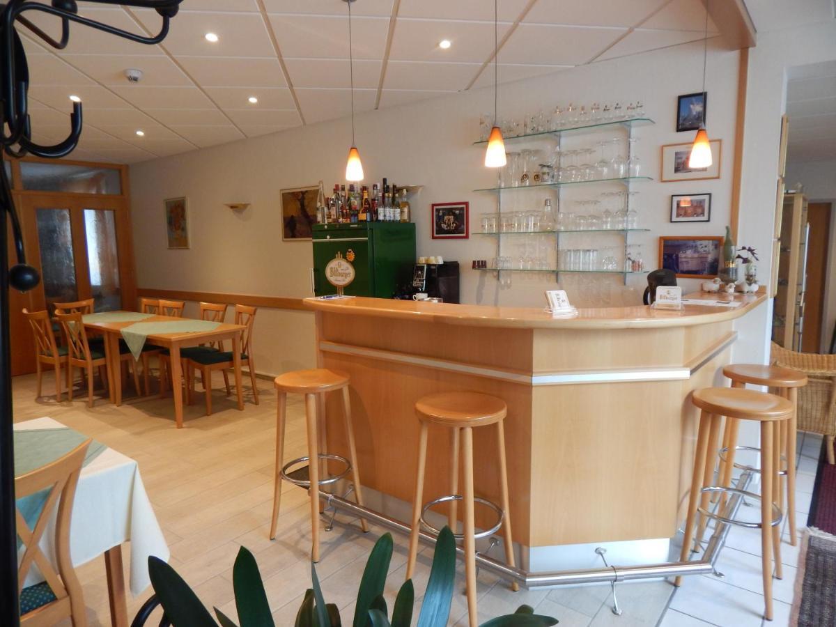 Hotel Garni Am Brunnenplatz 게롤슈타인 외부 사진