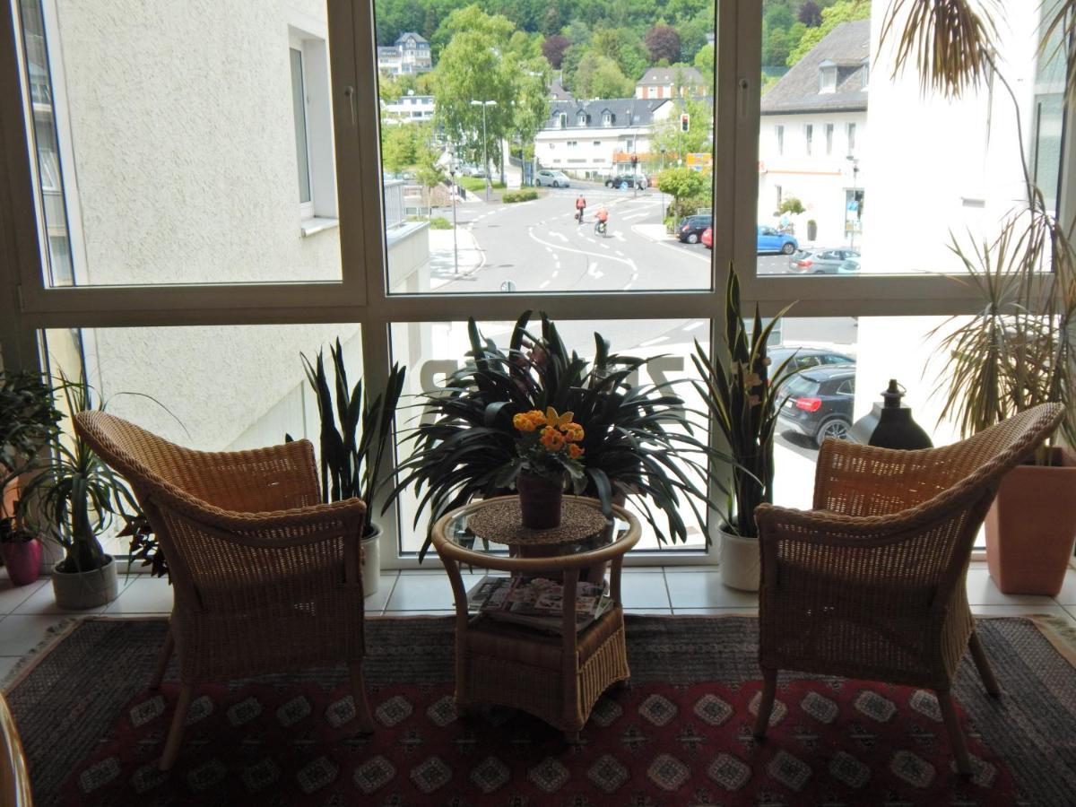Hotel Garni Am Brunnenplatz 게롤슈타인 외부 사진